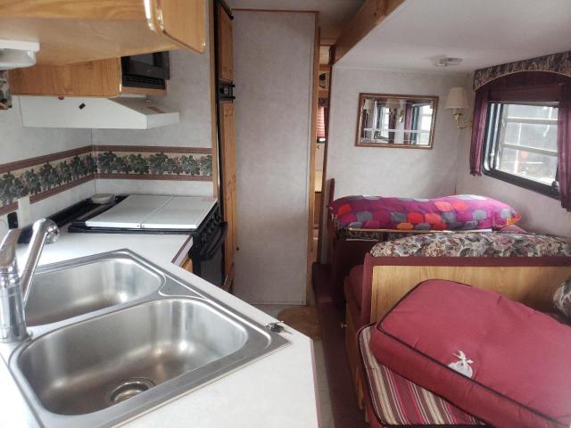 2GLBC64J4Y8017672 - 2000 CITA CAMPER WHITE photo 6
