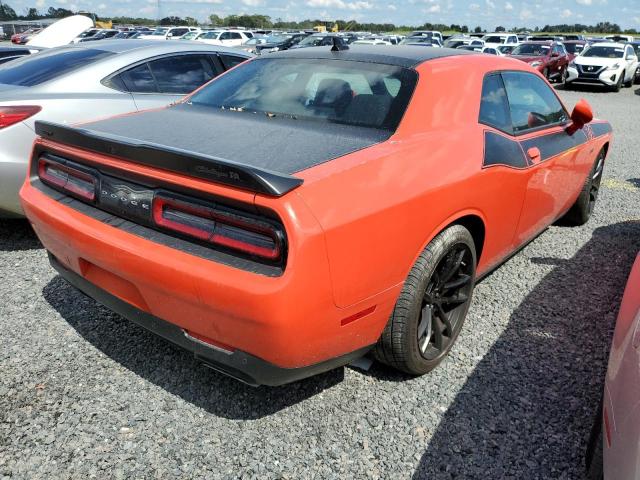 2C3CDZFJ8NH156137 - 2022 DODGE CHALLENGER R/T SCAT PACK ORANGE photo 3