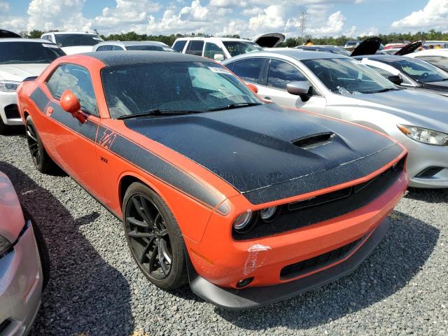 2C3CDZFJ8NH156137 - 2022 DODGE CHALLENGER R/T SCAT PACK ORANGE photo 4