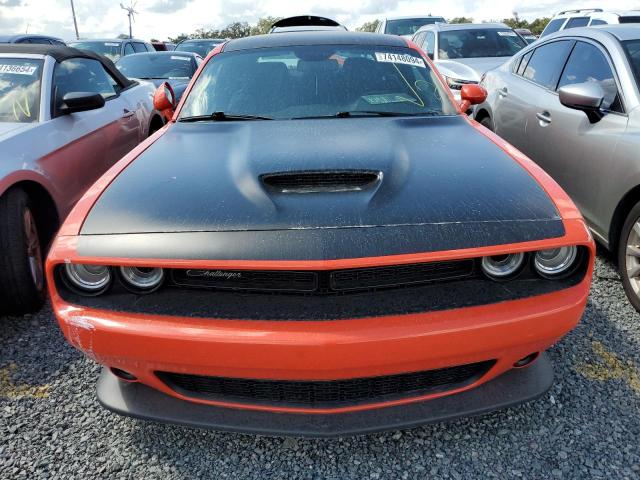 2C3CDZFJ8NH156137 - 2022 DODGE CHALLENGER R/T SCAT PACK ORANGE photo 5