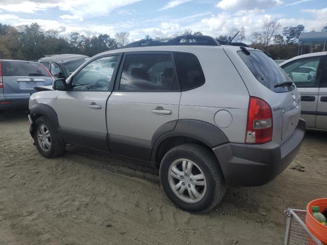 KM8JN72D46U442145 - 2006 HYUNDAI TUCSON GLS SILVER photo 2