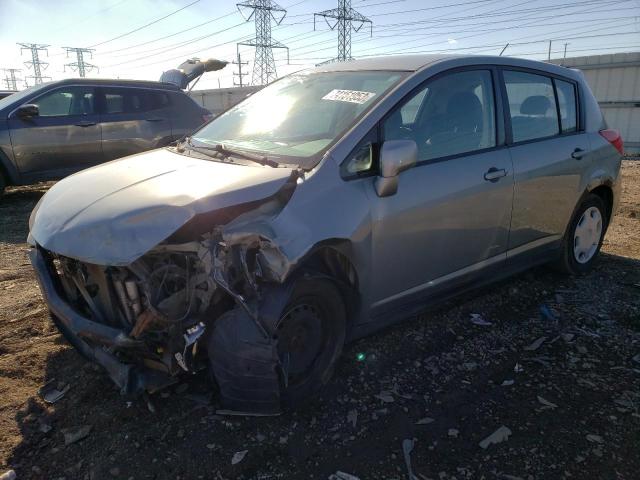 3N1BC13E18L374714 - 2008 NISSAN VERSA S GRAY photo 1