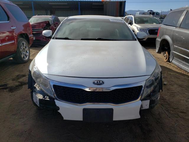 KNAGM4A76D5307698 - 2013 KIA OPTIMA LX WHITE photo 5