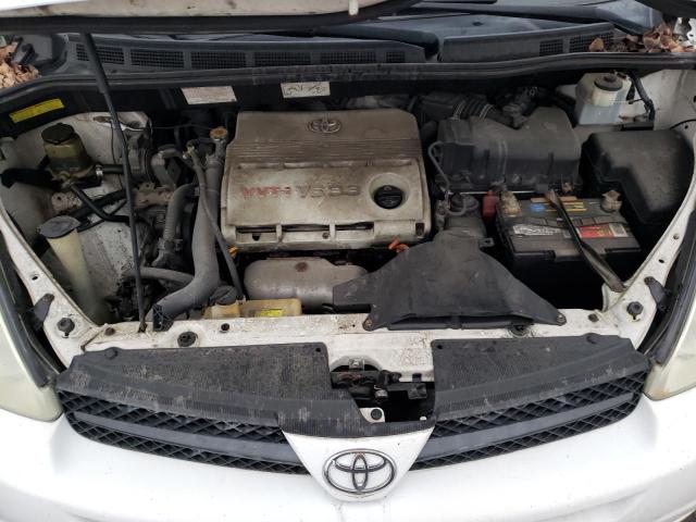 5TDZA23C54S125911 - 2004 TOYOTA SIENNA CE WHITE photo 12