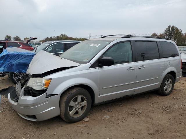 2A4RR4DE6AR138203 - 2010 CHRYSLER TOWN & COU LX SILVER photo 1