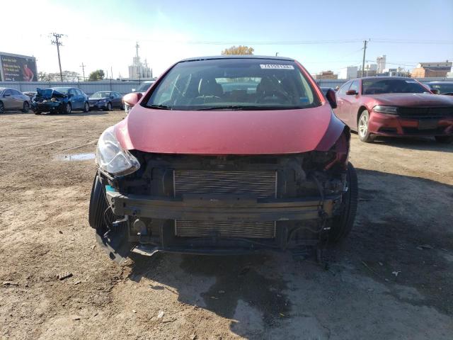 KMHD35LH2HU363701 - 2017 HYUNDAI ELANTRA GT RED photo 5