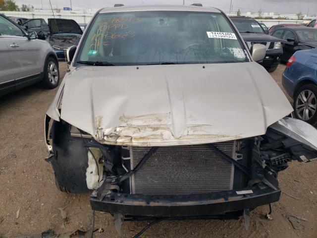 2C4RC1BG2ER448087 - 2014 CHRYSLER TOWN & COU TOURING ბეჟი ფოტო 5