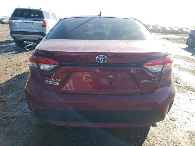 JTDEAMDE8NJ038870 - 2022 TOYOTA COROLLA LE RED photo 6