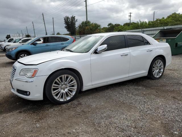 2C3CCAET2EH228795 - 2014 CHRYSLER 300C WHITE photo 1