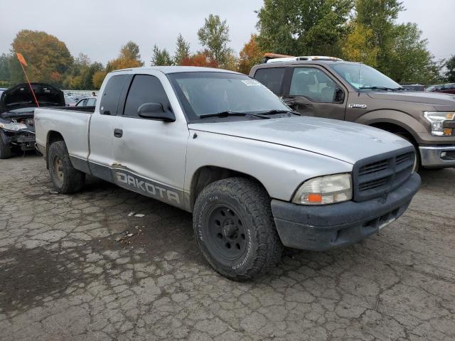 1B7GL32XX2S550654 - 2002 DODGE DAKOTA SPORT SILVER photo 4