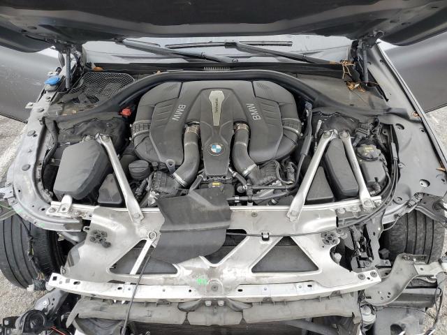 WBA7F0C56JGM24115 - 2018 BMW 750 I GRAY photo 11