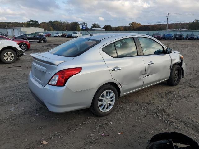 3N1CN7AP7JL837774 - 2018 NISSAN VERSA S SILVER photo 3