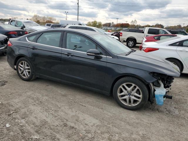 1FA6P0H74F5115886 - 2015 FORD FUSION SE BLACK photo 4