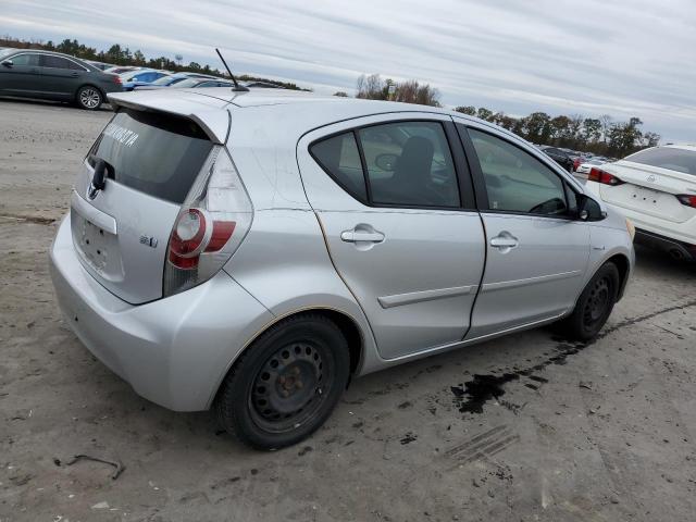 JTDKDTB35C1507173 - 2012 TOYOTA PRIUS C SILVER photo 3