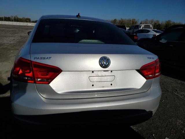 1VWBN7A39EC118899 - 2014 VOLKSWAGEN PASSAT SE SILVER photo 6