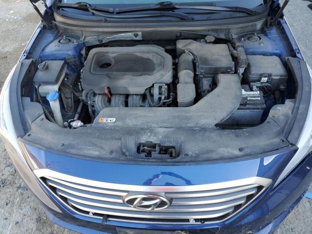 5NPE24AF6HH588527 - 2017 HYUNDAI SONATA SE BLUE photo 11