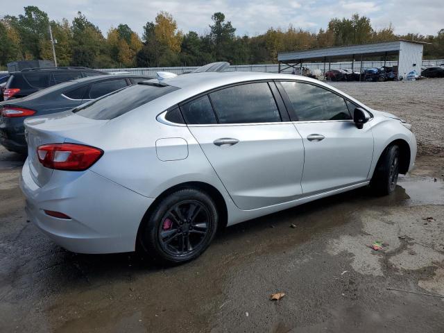 1G1BE5SMXJ7164655 - 2018 CHEVROLET CRUZE LT SILVER photo 3