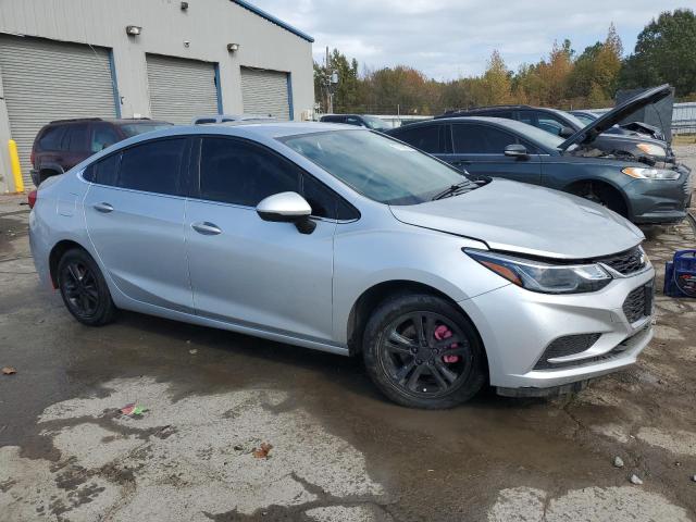 1G1BE5SMXJ7164655 - 2018 CHEVROLET CRUZE LT SILVER photo 4