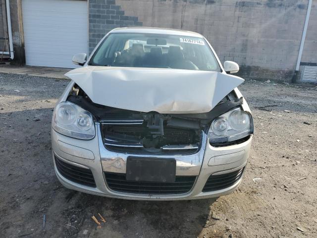 3VWRL7AJ7AM179079 - 2010 VOLKSWAGEN JETTA TDI SILVER photo 5