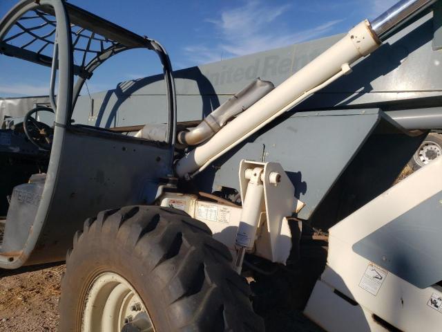 BOS - 2004 OTHR LOADER BROWN photo 6