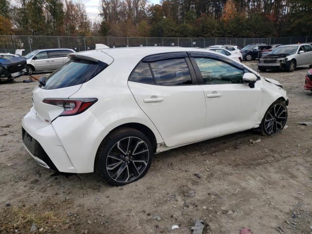 JTNK4RBE1K3004727 - 2019 TOYOTA COROLLA SE WHITE photo 3