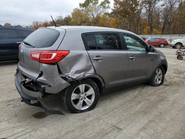 KNDPB3A25D7427990 - 2013 KIA SPORTAGE BASE GRAY photo 3