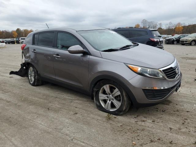 KNDPB3A25D7427990 - 2013 KIA SPORTAGE BASE GRAY photo 4