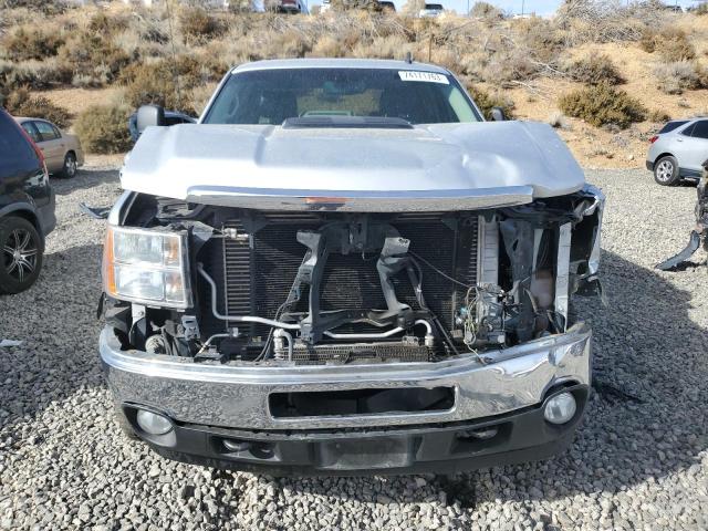 1GT121C88EF128285 - 2014 GMC SIERRA K2500 SLT SILVER photo 5