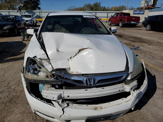 1HGCM56387A094926 - 2007 HONDA ACCORD SE WHITE photo 5