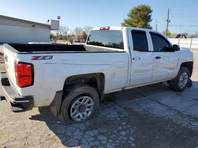 1GC2KVEG1JZ103916 - 2018 CHEVROLET SILVERADO K2500 HEAVY DUTY LT WHITE photo 3