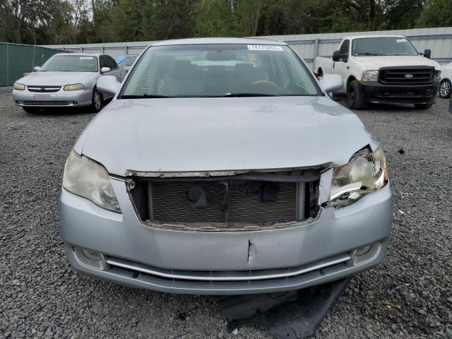 4T1BK36B37U181459 - 2007 TOYOTA AVALON XL SILVER photo 5