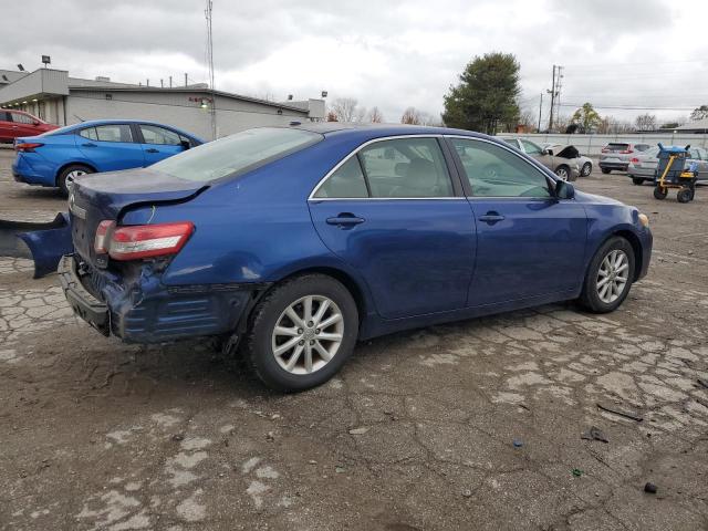 4T4BF3EK2BR139238 - 2011 TOYOTA CAMRY BASE BLUE photo 3