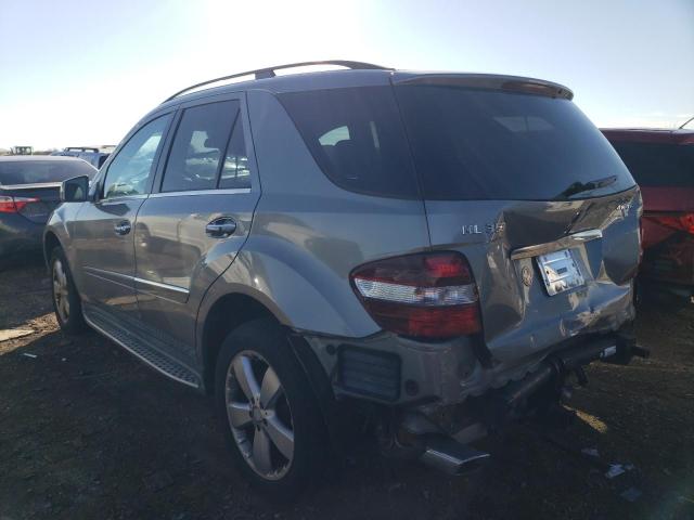 4JGBB8GB0BA666566 - 2011 MERCEDES-BENZ ML 350 4MATIC GRAY photo 2