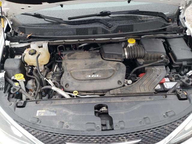 2C4RC1BG3JR203986 - 2018 CHRYSLER PACIFICA TOURING L WHITE photo 12