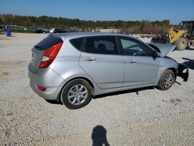 KMHCT5AE7CU032769 - 2012 HYUNDAI ACCENT GLS SILVER photo 3