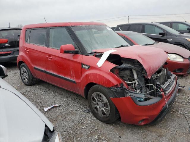 KNDJT2A55D7514067 - 2013 KIA SOUL RED photo 4