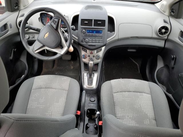 1G1JA6SH6F4132326 - 2015 CHEVROLET SONIC LS წითელი ფოტო 8