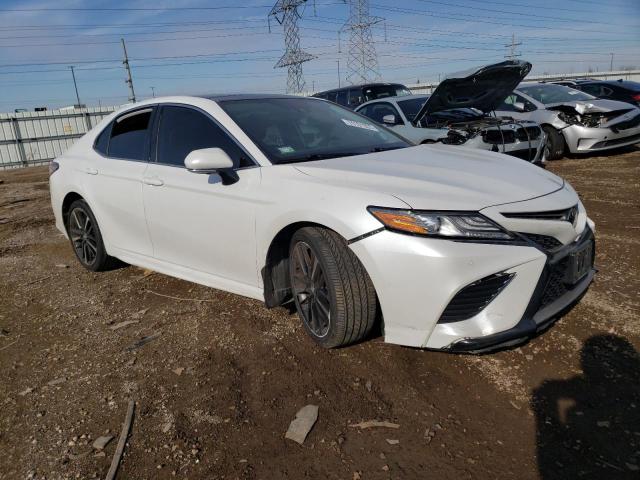 4T1B61HK1KU767995 - 2019 TOYOTA CAMRY XSE WHITE photo 4