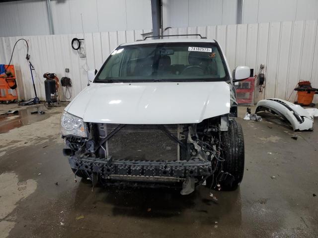 2C4RC1BG2FR677984 - 2015 CHRYSLER TOWN & COU TOURING თეთრი ფოტო 5