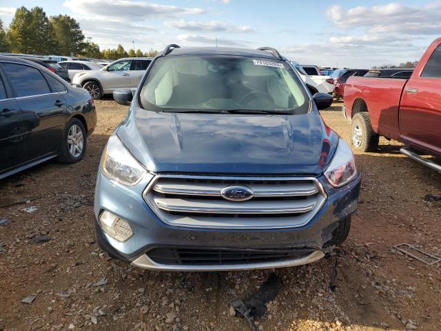 1FMCU9GD5JUC63248 - 2018 FORD ESCAPE SE BLUE photo 5