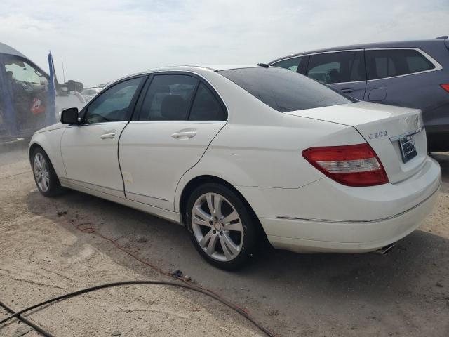 WDDGF54X98F176206 - 2008 MERCEDES-BENZ C 300 WHITE photo 2