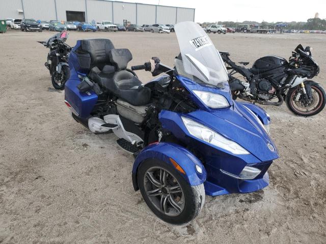 2BXJBKC19CV001387 - 2012 CAN-AM SPYDER ROA RT BLUE photo 1