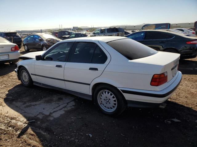 WBACB4318PFL04815 - 1993 BMW 325 I AUTOMATIC WHITE photo 2