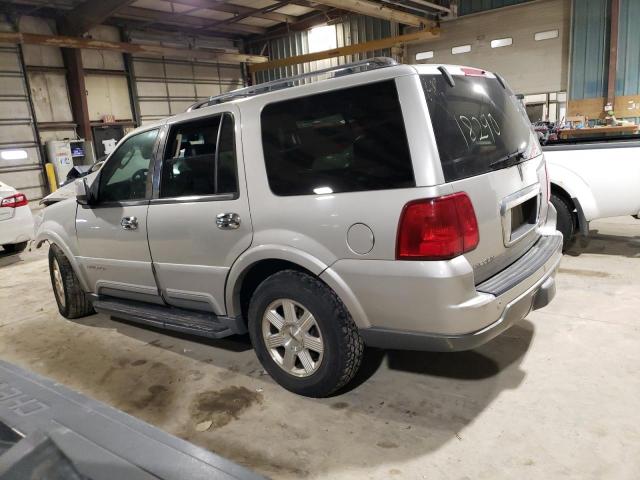 5LMFU27R13LJ05558 - 2003 LINCOLN NAVIGATOR 银色 照片 2