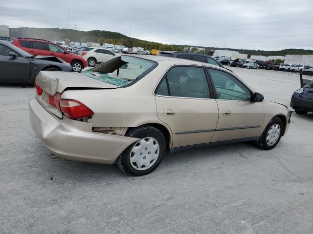 1HGCG5642YA117201 - 2000 HONDA ACCORD LX TAN photo 3