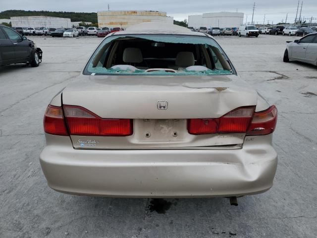 1HGCG5642YA117201 - 2000 HONDA ACCORD LX TAN photo 6