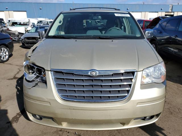 2A4RR5D19AR457310 - 2010 CHRYSLER TOWN & COU TOURING 棕色 照片 5