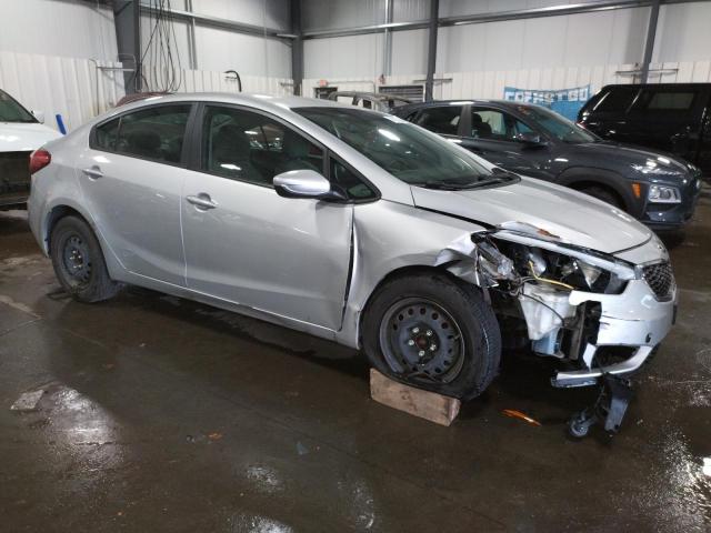 KNAFK4A6XG5506931 - 2016 KIA FORTE LX SILVER photo 4