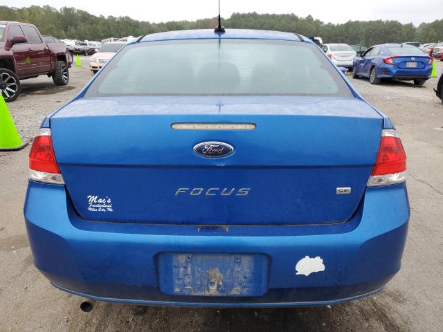 1FAHP3FN4AW220457 - 2010 FORD FOCUS SE BLUE photo 6