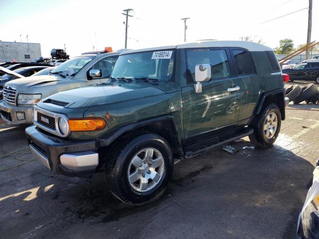 2010 TOYOTA FJ CRUISER, 